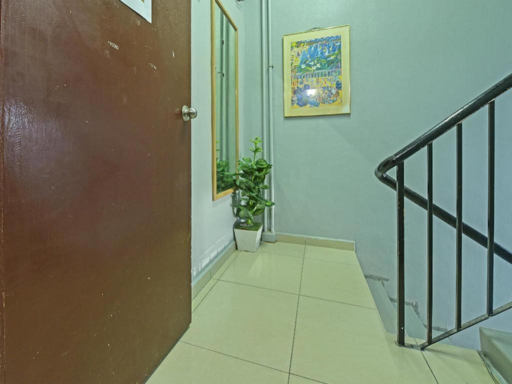 F Hotel Sungai Dua Bukit Eksteriør billede