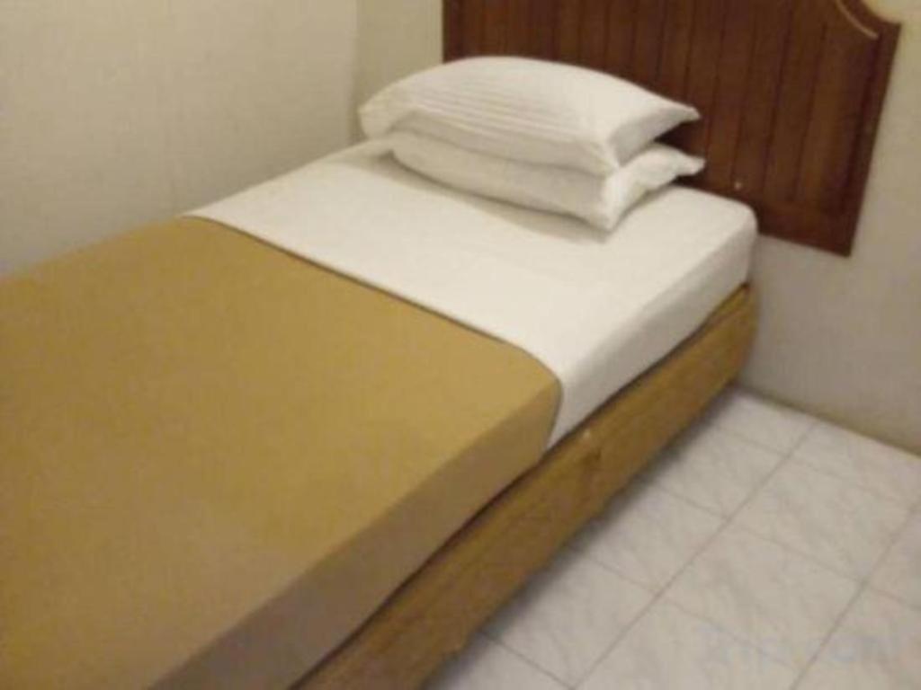 F Hotel Sungai Dua Bukit Eksteriør billede