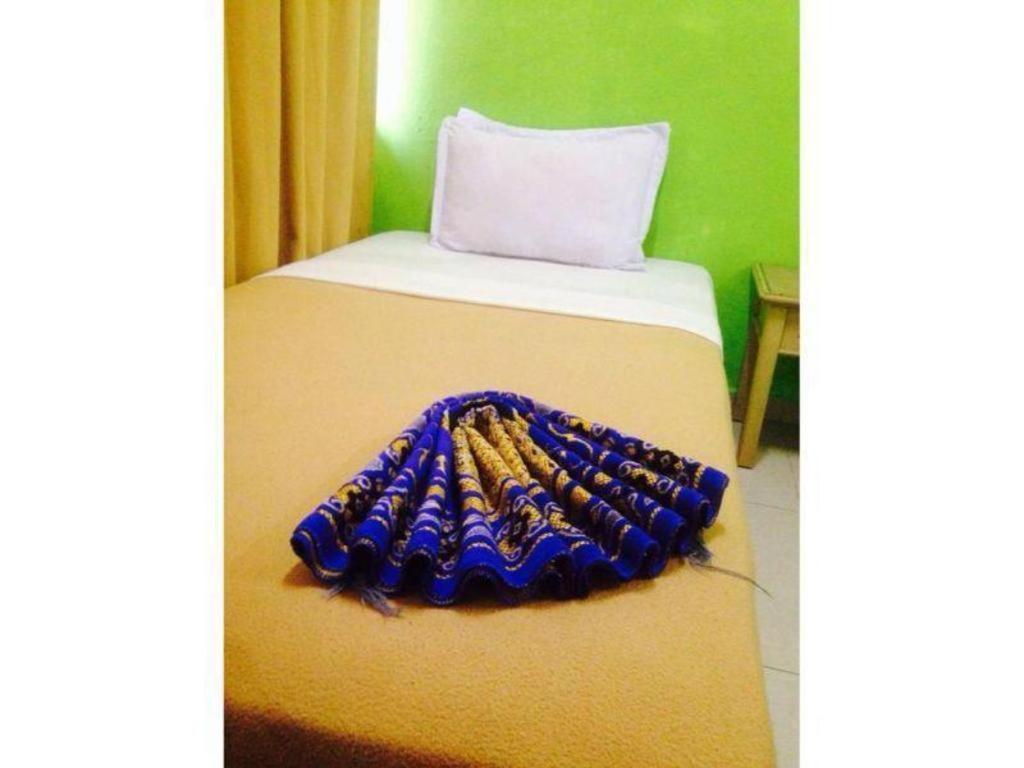F Hotel Sungai Dua Bukit Eksteriør billede